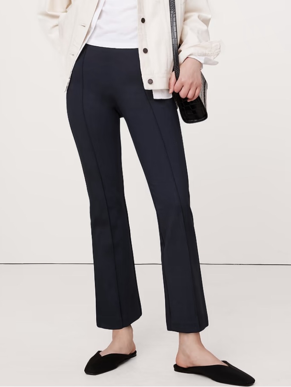 Banana Republic Black Crop Flare Pants Women's Size XL Office Pull on Ponte Knit